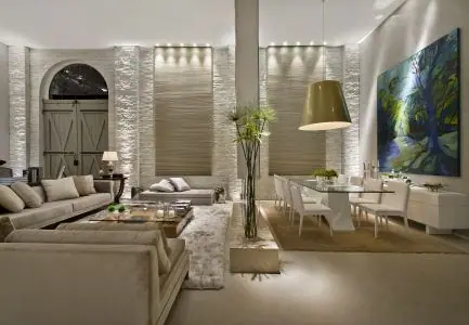 Sala de estar com parede texturizada clara